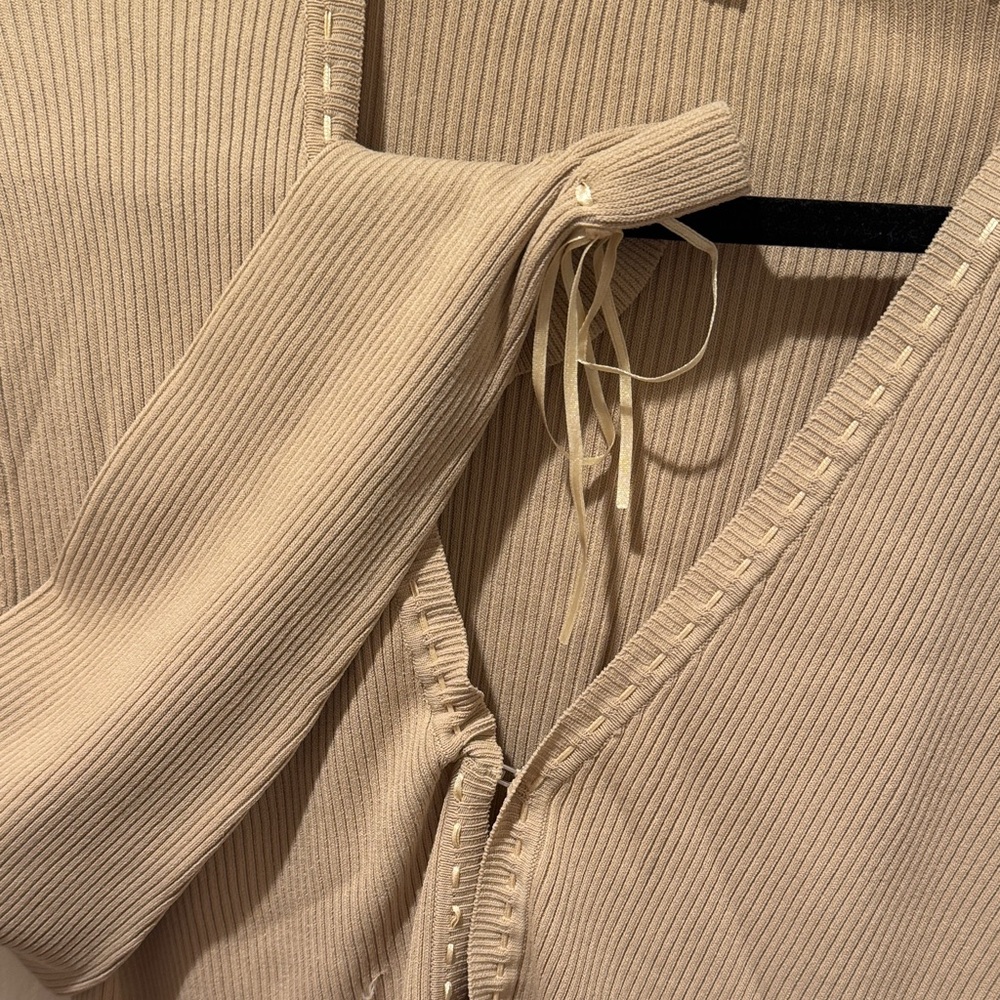 Max Studio Tan Ribbed V-Neck Cardigan with Ruffle Hem - Picture 3 of 8